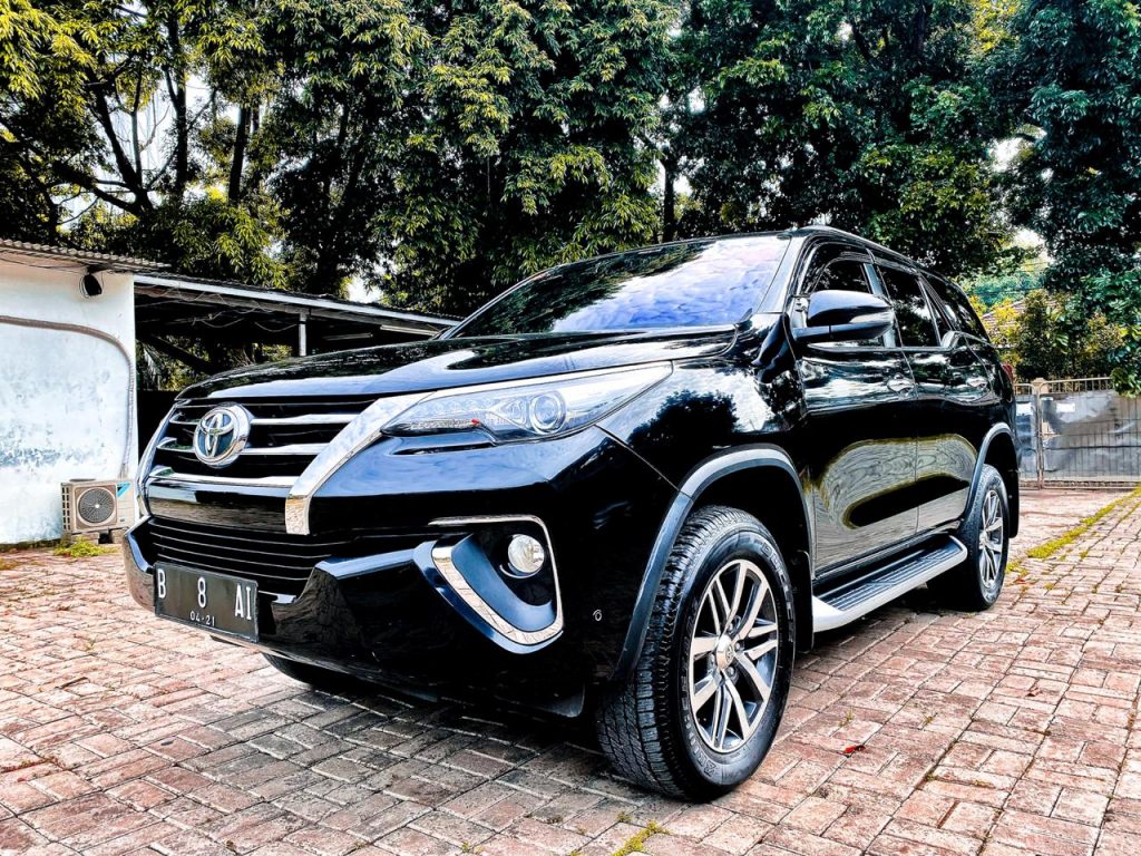 Rental Mobil Tangerang Murah